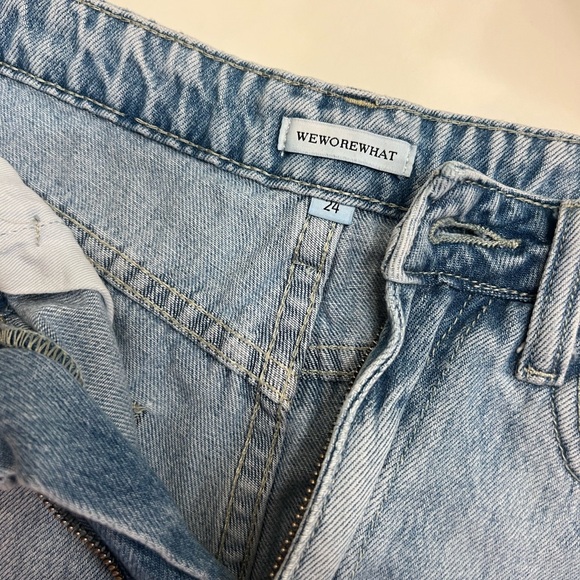 We Wore What by Danielle Bernstein Jean shorts - Picture 2 of 3